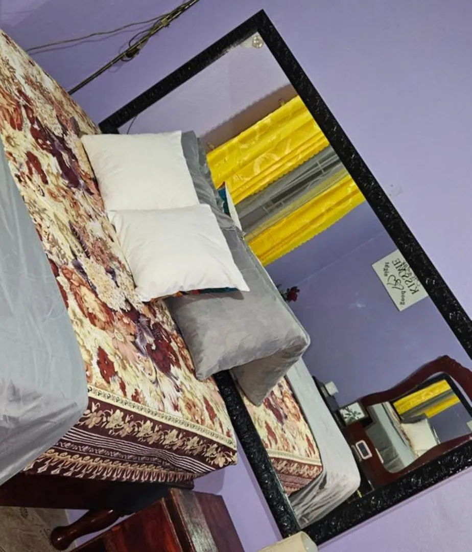 Livi'S Hide-Away! Lejlighed Spanish Town Jamaica